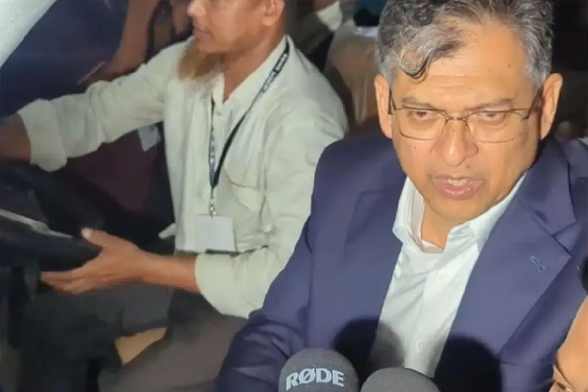 ২১ ফেব্রুয়ারিকে মর্যাদার সাথে পালন করতে চেষ্টা করেছি : স্বরাষ্ট্রমন্ত্রী