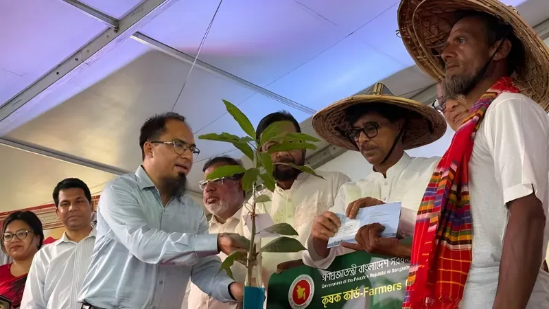 কৃষিকে স্বয়ংসম্পূর্ণ করতে কাজ করছে সরকার: কৃষিমন্ত্রী