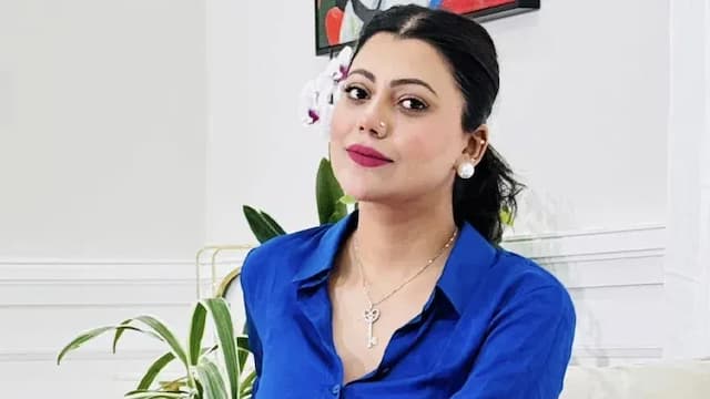 কেন ভেঙেছিল প্রথম সংসার, জানালেন তানজিকা আমিন