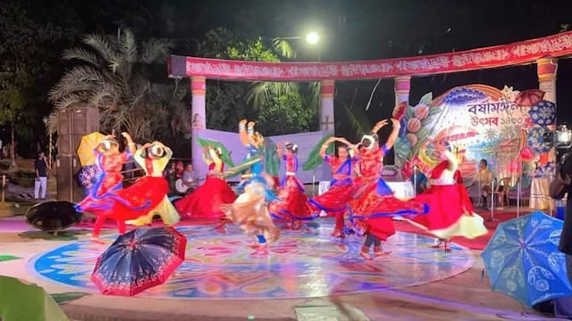 গান, নৃত্য ও আবৃত্তিতে মুখর বর্ষা মঙ্গল উৎসব