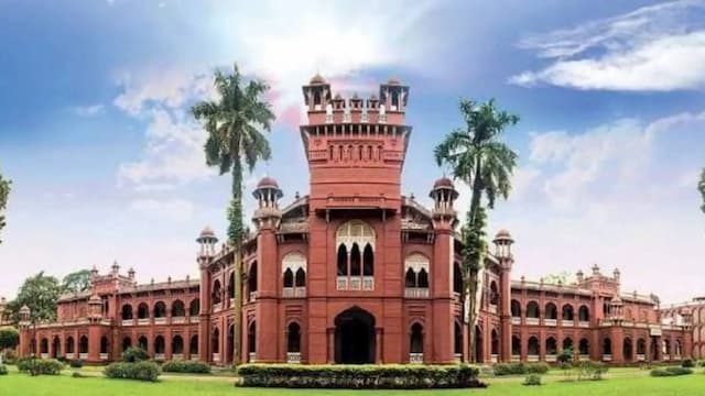 ঢাবিতে একক অবস্থান কর্মসূচি