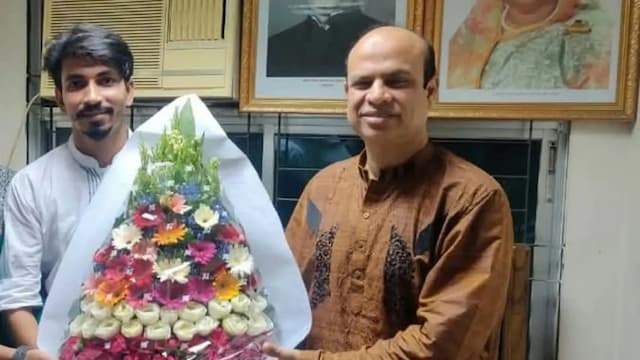 ছাত্রলীগে পদ পাওয়ায় জামায়াত সভাপতি বাবা বললেন ‘আগে জানলে ত্যাজ্য করতাম’