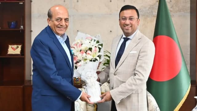 পররাষ্ট্র প্রতিমন্ত্রীর সঙ্গে ভারতীয় হাইকমিশনারের সাক্ষাৎ, সম্পর্কে অগ্রগতির ইঙ্গিত