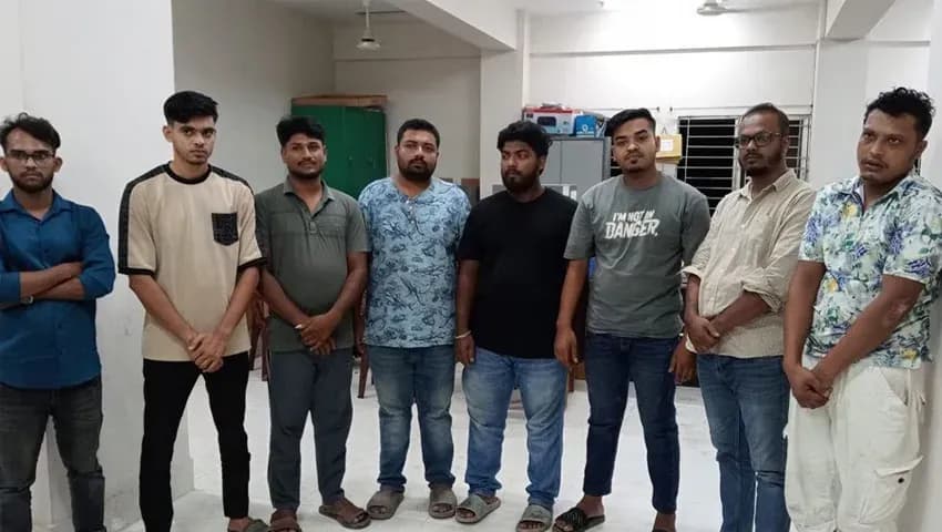 রাজধানীতে গোপনে মিটিং করার সময় ৮ যুবলীগের নেতা গ্রেফতার