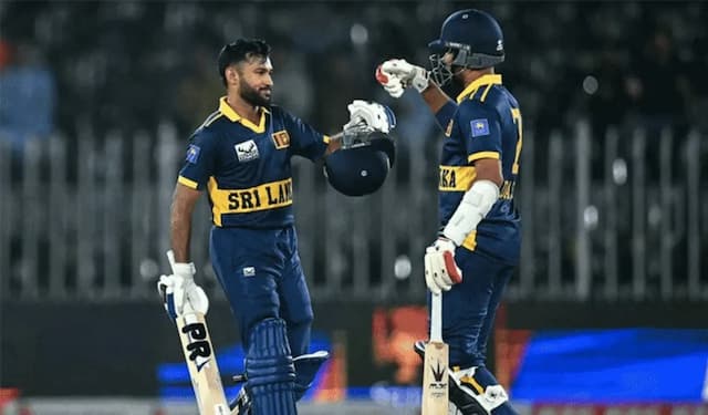 ৪২৯ রান তাড়া করে ইংল্যান্ডকে হারিয়ে ইতিহাস গড়ল শ্রীলঙ্কা