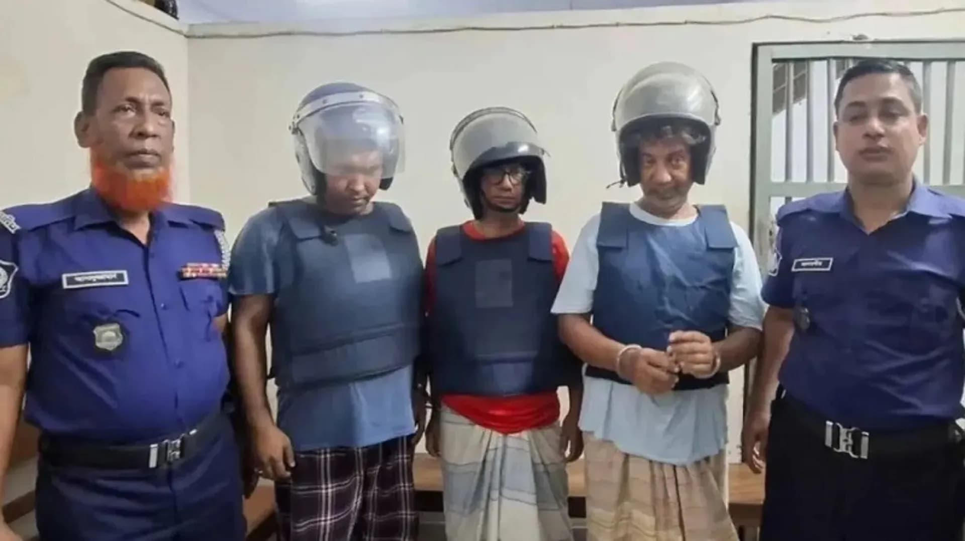 আইভীর ‘জয় বাংলা’ স্লোগান: আইনজীবীসহ গ্রেপ্তার ৩