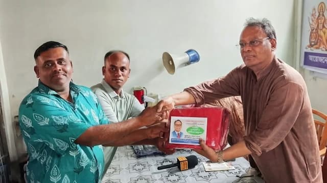 ধর্মকে ব্যবহার করে রাজনৈতিক বিভাজন সৃষ্টি করা কাম্য নয়: ডাক ও টেলিযোগাযোগমন্ত্রী