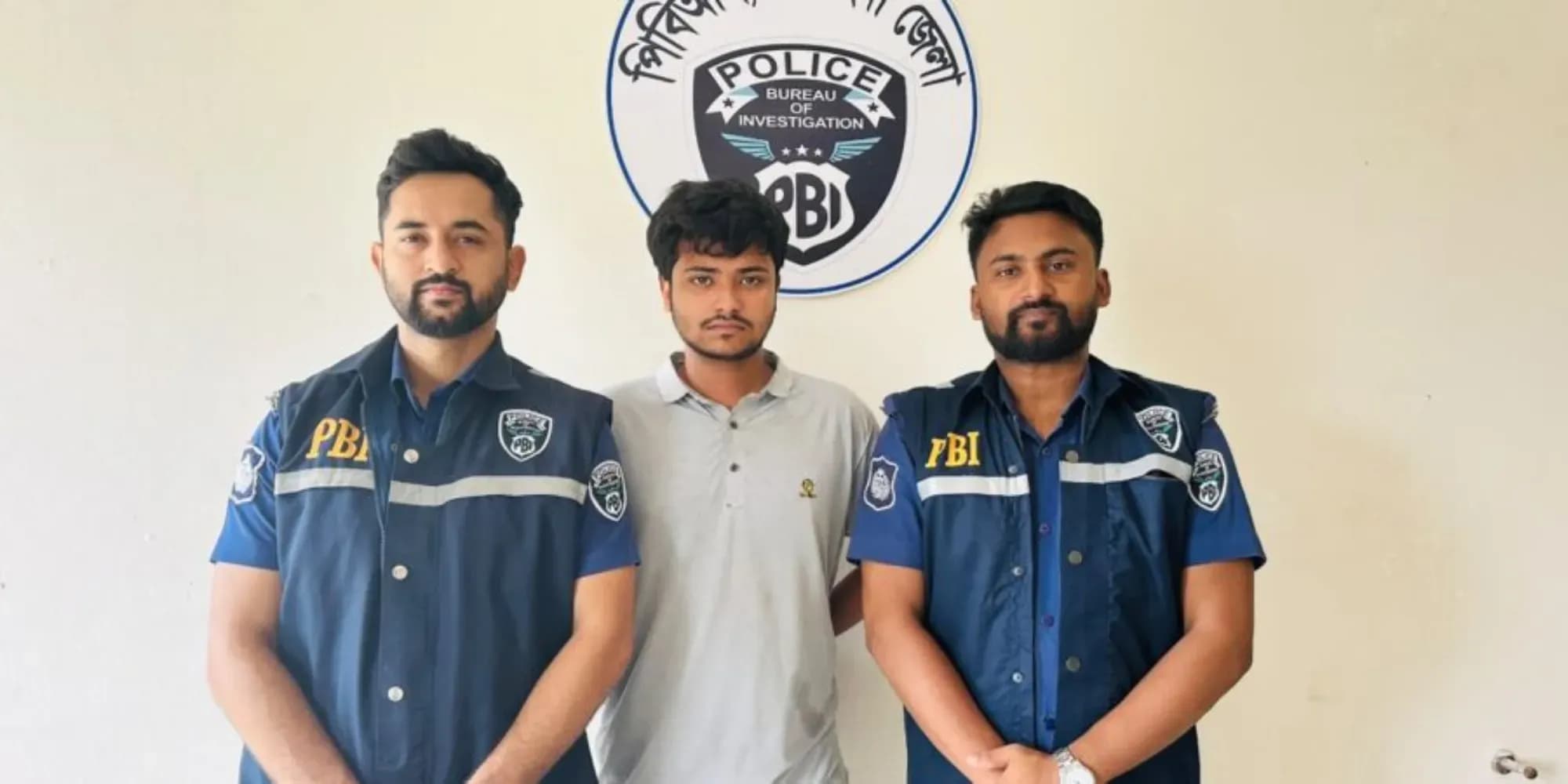 চাচীকে ধ'র্ষ'ণে'র অভিযোগে ভাতিজা গ্রে'প্তা'র