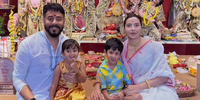 দেবের সঙ্গে পর্দায়, রাজের সঙ্গে বাস্তবে—শুভশ্রীকে ঘিরে কৌতূহল