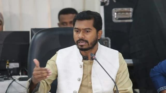 ‘শেখ মুজিবকে বাদ দিয়ে ইতিহাস লেখা সম্ভব নয়’: নুরুল হক নুর