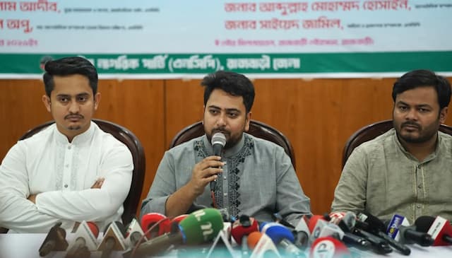 বিএনপির ক্যাডাররা নিজেদের দলের লোকদেরও হত্যা করছে: নাহিদ ইসলাম