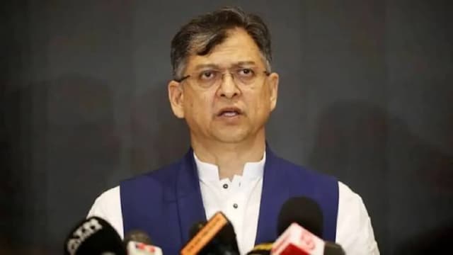 তত্ত্বাবধায়ক সরকার গঠনের পদ্ধতি নিয়ে যা বললেন স্বরাষ্ট্রমন্ত্রী