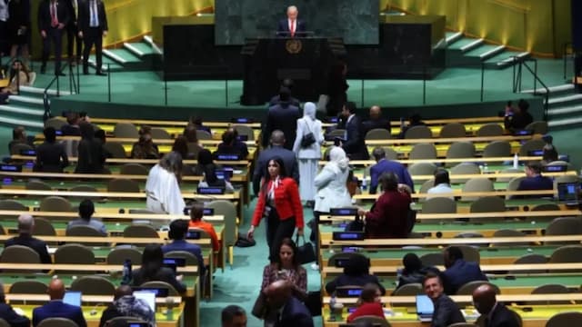 জাতিসংঘে নেতানিয়াহুর ভাষণ ঘিরে তীব্র প্রতিবাদ, বাংলাদেশসহ ৭৭ দেশের ওয়াকআউট