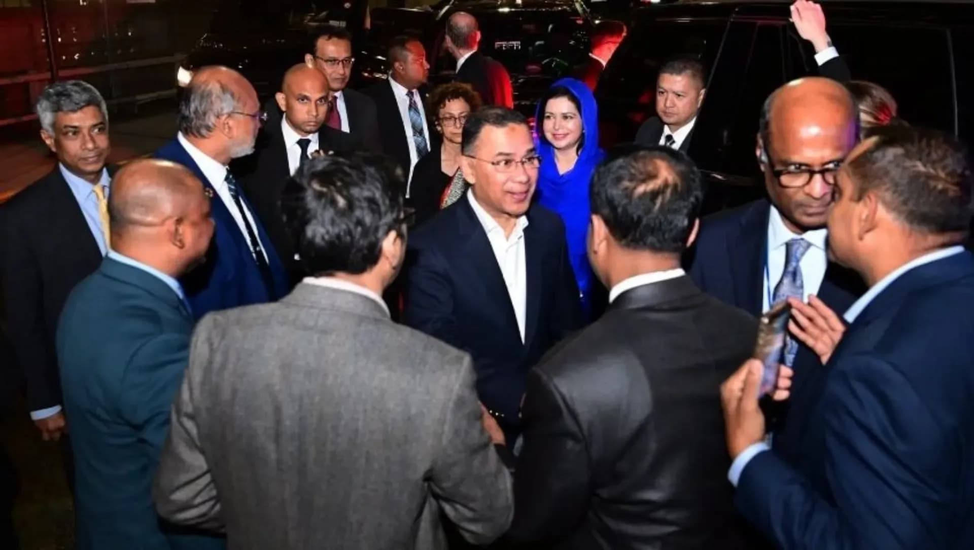 ট্রাম্পের নৈশভোজে প্রধানমন্ত্রী তারেক রহমান ও জুবাইদা রহমান