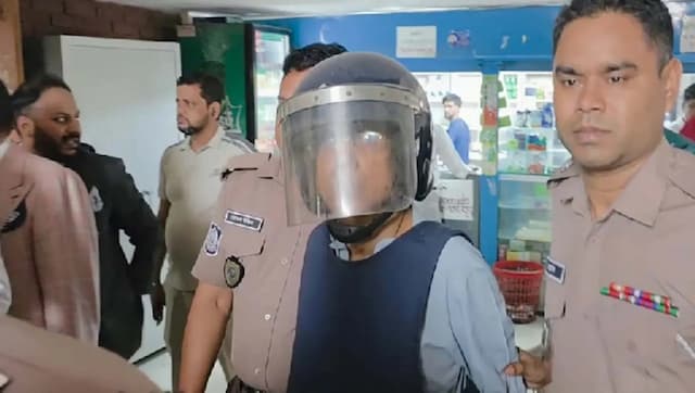 আনিসুল হকের দুর্নীতির মামলায় চার্জশিট গ্রহণ