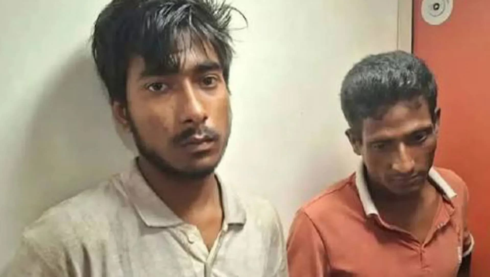 ট্রেন থেকে রাবি শিক্ষার্থীদের উপর পাথর নিক্ষেপ, আটক ৩