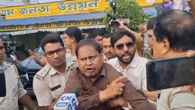 পশ্চিমবঙ্গে বাবরি মসজিদ নির্মাণের ঘোষণা দেওয়া হুমায়ুন কবীর গ্রেফতার