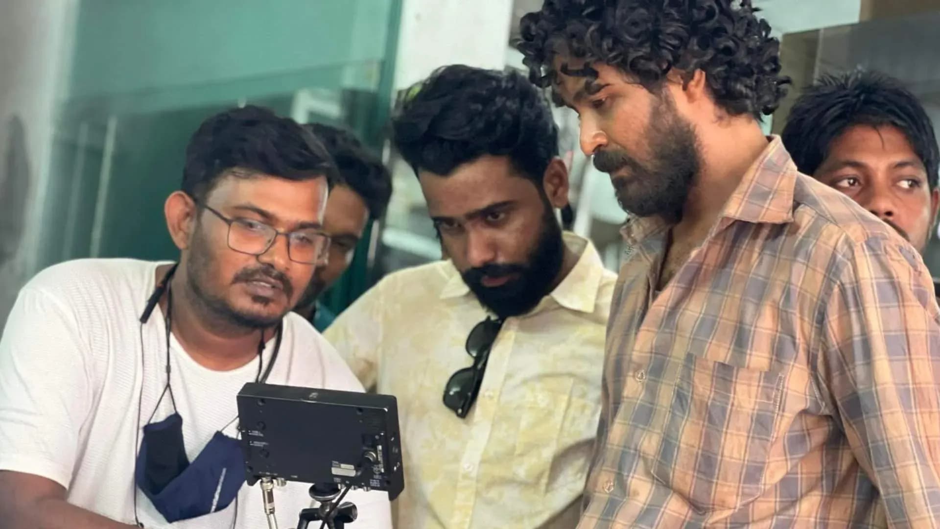 নিউইয়র্কে ‘সেরা চিত্রগ্রাহক’ সম্মাননা পেলেন সাহিল রনি