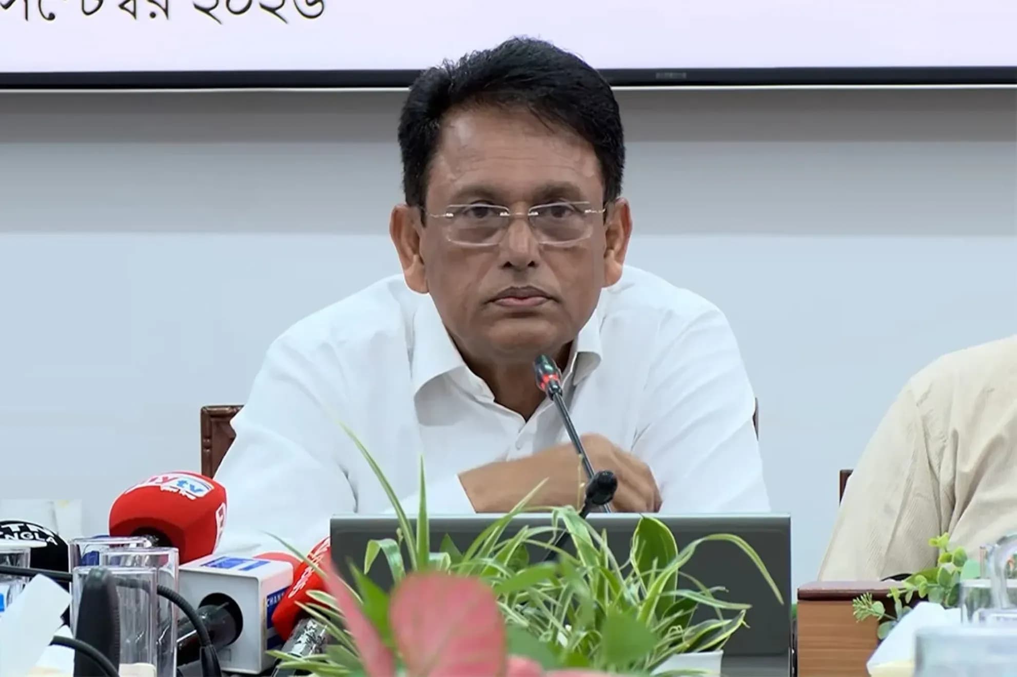 প্রাথমিকের বঞ্চিতরা ১ অক্টোবরের মধ্যে নিয়োগপত্র পাবেন : শিক্ষামন্ত্রী