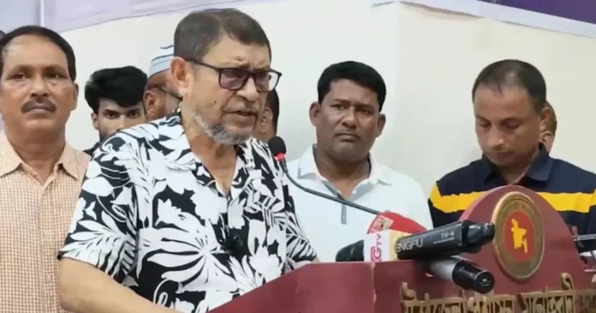 ‘বেহেশতের টিকিট বিক্রেতারা ফ্যাসিস্টদের সঙ্গে হাত মিলিয়েছে’: স্বাস্থ্যমন্ত্রী
