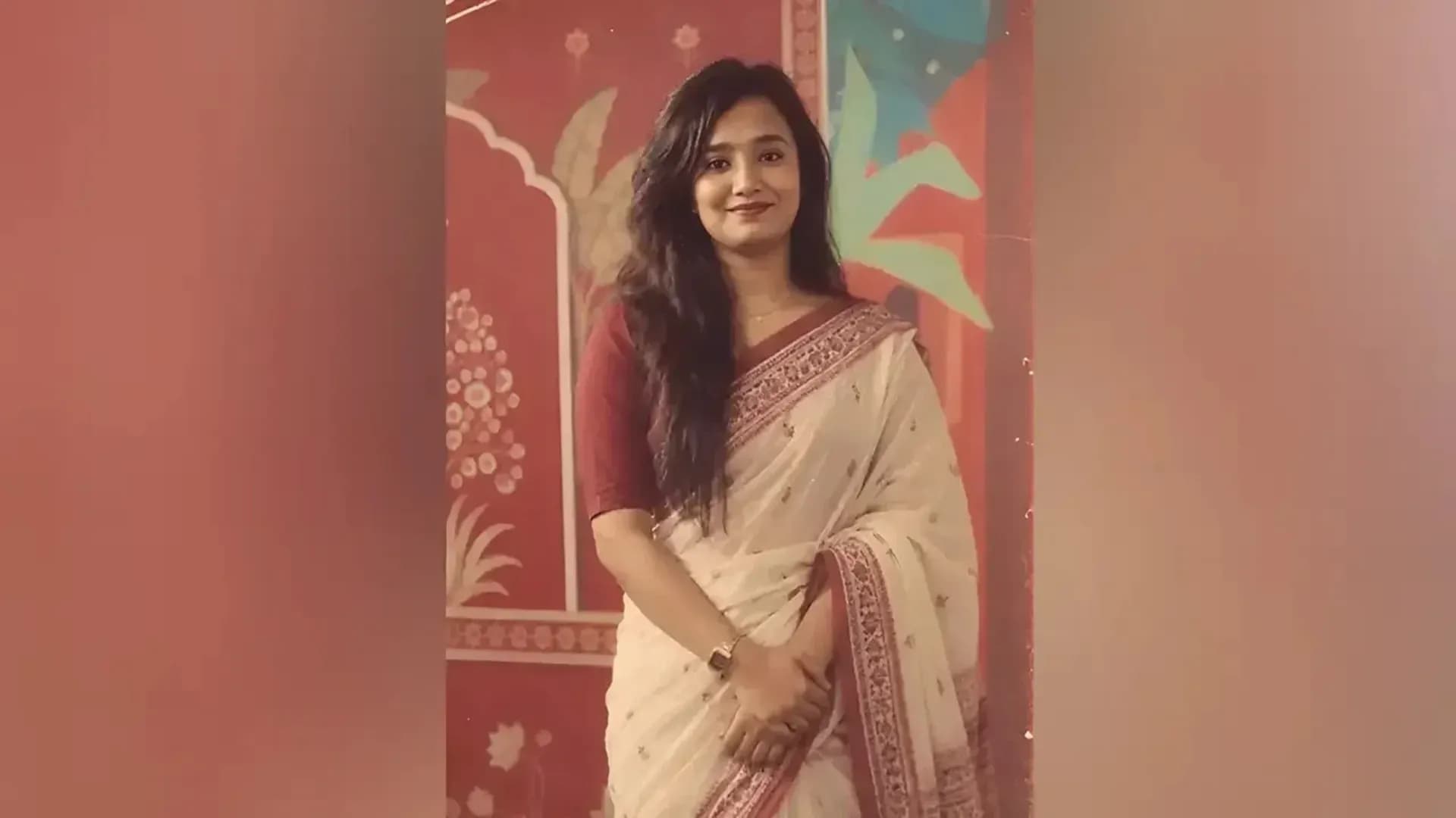 জাবি ছাত্রদল নেত্রী আঞ্জুমান ইকরাকে বহিষ্কার