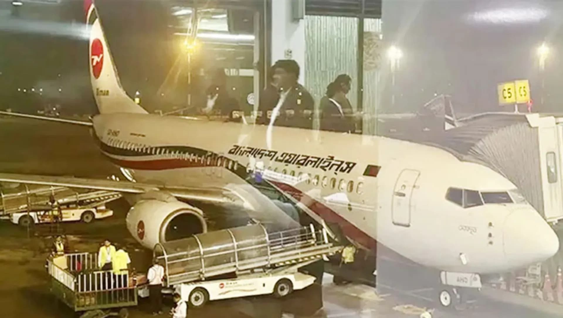 প্রধানমন্ত্রীকে বহনকারী বিমানে যান্ত্রিক ত্রুটি, ঢাকায় ফেরা বিলম্বিত